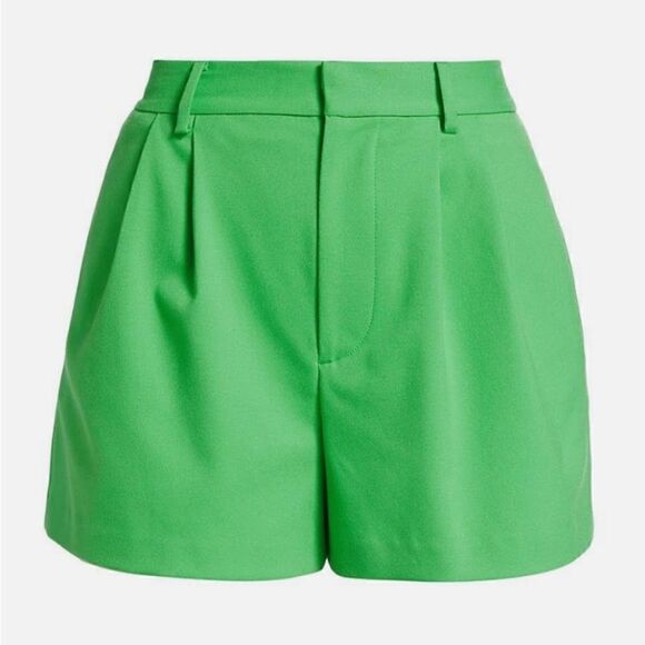 ALICE + OLIVIA Conry Pleated Crepe Shorts size 2 Garden Green NWT - Picture 3 of 8